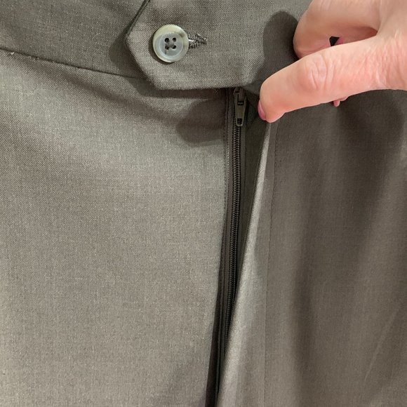 (T128) RBM Platinum Men’s 44x32 Olive Green Dress Pant, Rise 14, Leg 10, Nice! - Picture 3 of 15